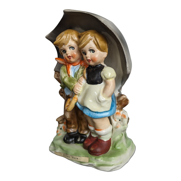 Hummel Figurine Little Boy And Girl Umbrella
VINTAGE - Picture 5 of 10
